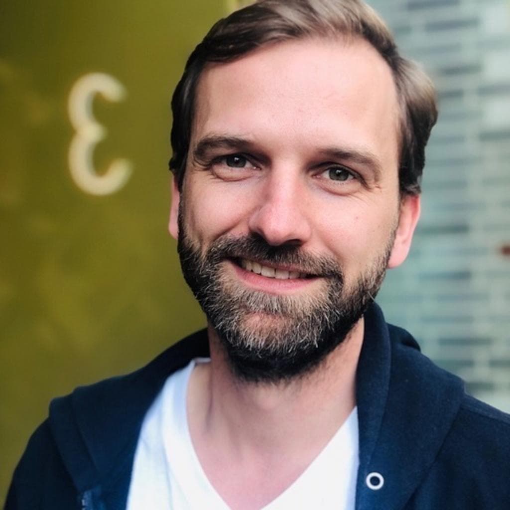 Till Elsässer, Founder